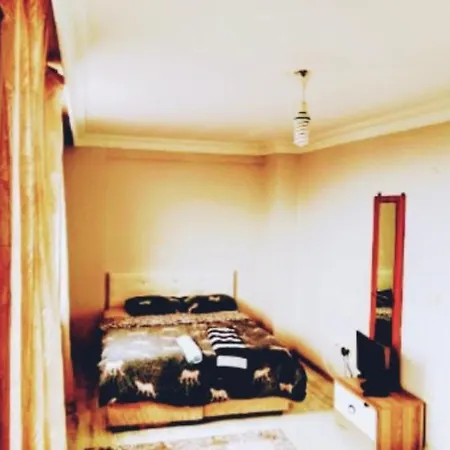 Orman Is 6 Minutes From The Airport Lodge Arnavutkoy